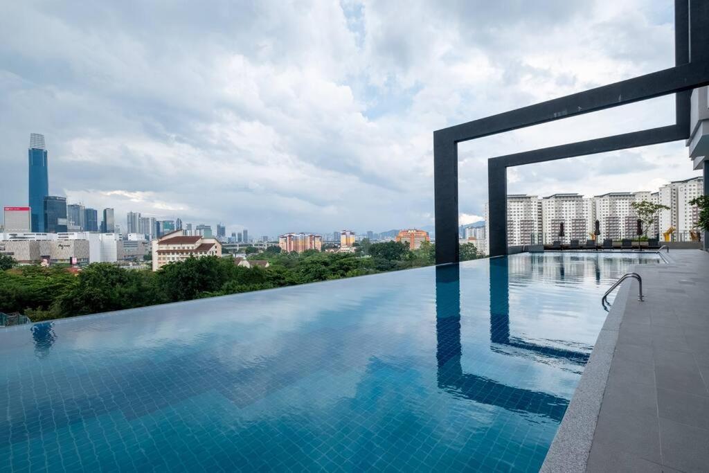 Wonderland 7pax Dreams House At Sunway Velocity 2 Pangsapuri Kuala Lumpur