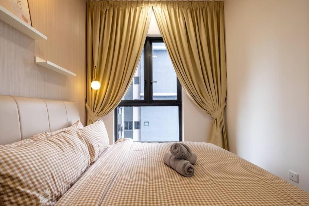 Wonderland 7pax Dreams House At Sunway Velocity 2 * Kuala Lumpur